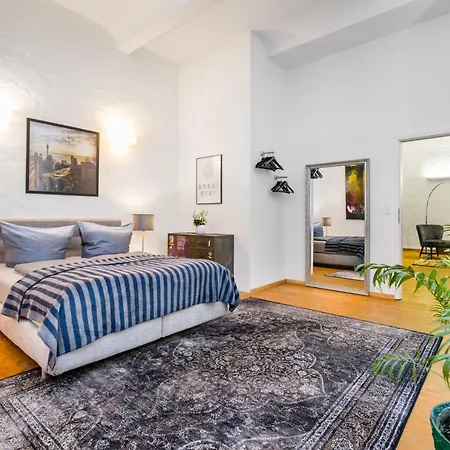 The Melchior, Luxury Industry Loft In Mitte Up To 5 Ppl With 2 Bath