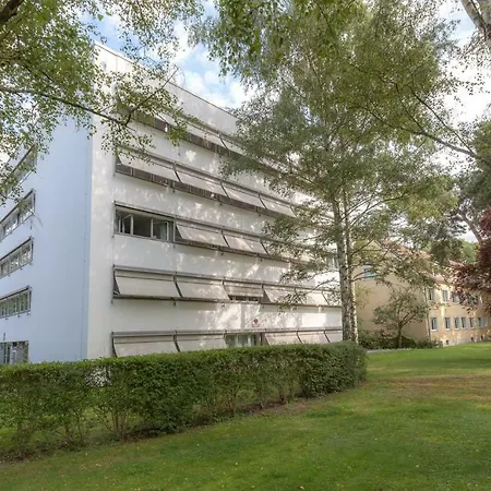 Hotel Akademie Pankow 3*