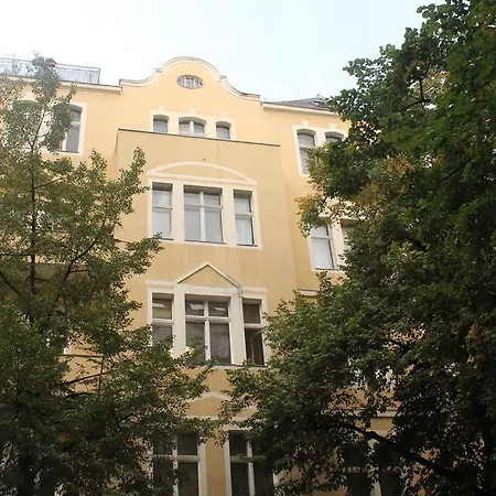 Apartment Apartments-maison Am Olivaer Platz Berlin