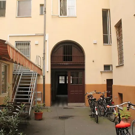 Aparthotel Come 2 Friends Apartmenthaus 2*