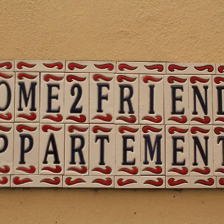 Come 2 Friends Apartmenthaus 2*