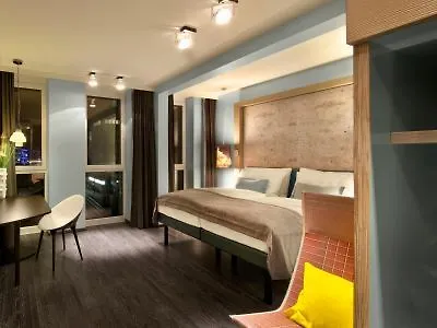 Indigo Berlin-alexanderplatz, An Ihg