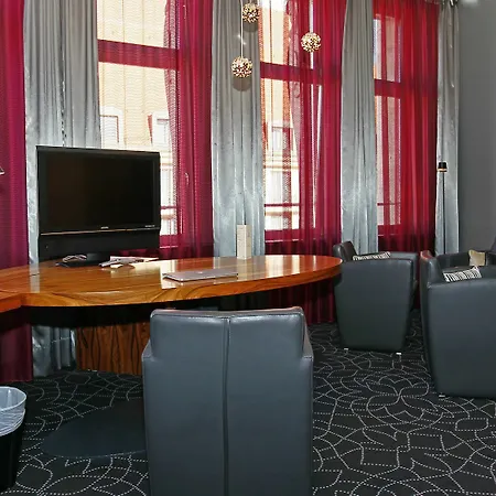 Gendarm Nouveau Berlin