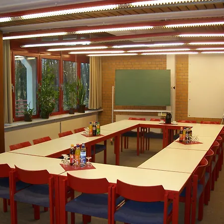 - Am Wannsee Hostel *