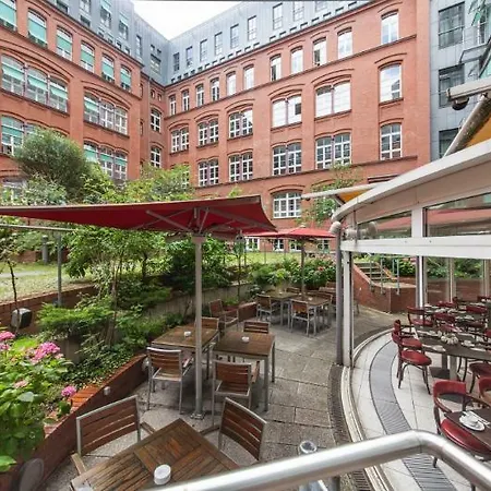 Hotel Ostbahnhof 4*