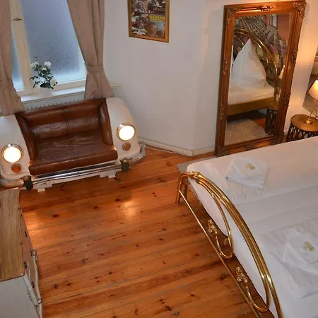 Sevenrooms Guest house