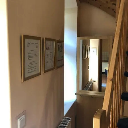 Gunia Guest house
