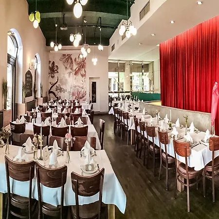 Hotel Oyo Matzbach 3*