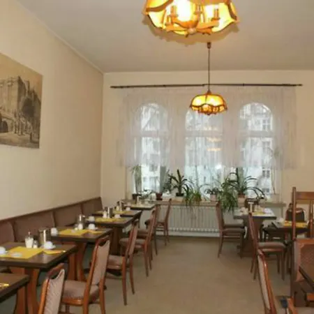 Hotelpension Margrit Guest house 2*