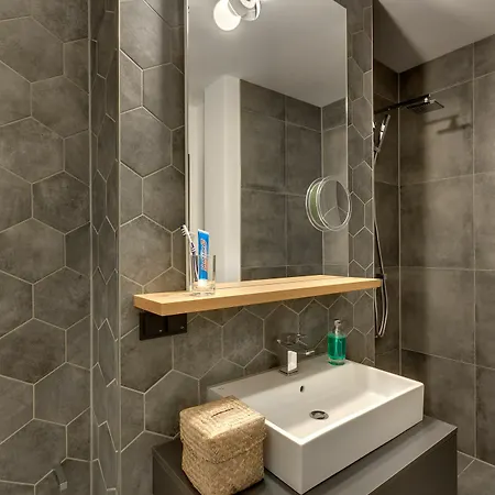 Smartments Business West 3* Berlino