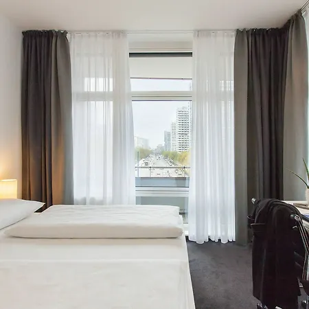 Garner - Gendarmenmarkt By Ihg