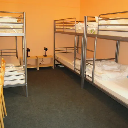 Hostel Happy Go Lucky + Berlin