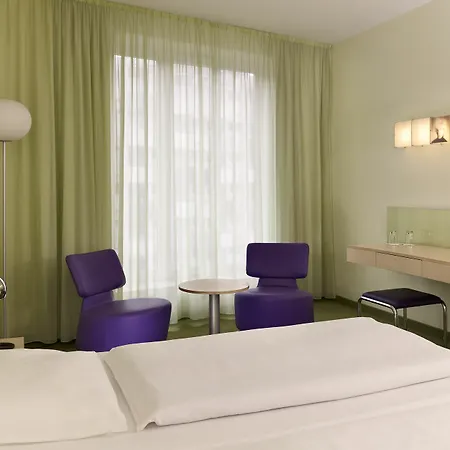 Hotel Park Plaza 4*