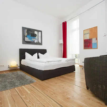 Apartment Im Arnimkiez Berlin