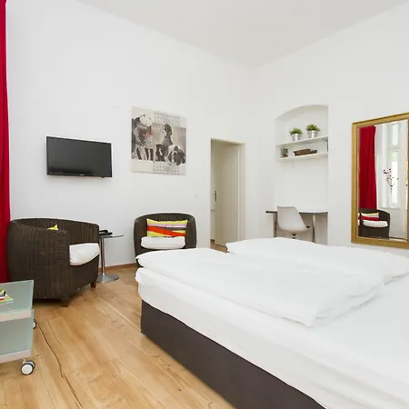 Im Arnimkiez Apartment