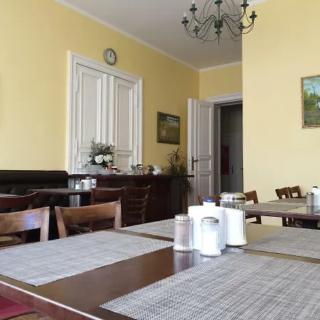 Fischer Am Kudamm Hotell 3*