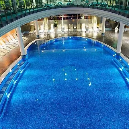 Hotel Centrovital 4*