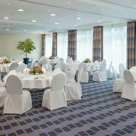 Essential By Dorint Berlin-adlershof 3* Берлин