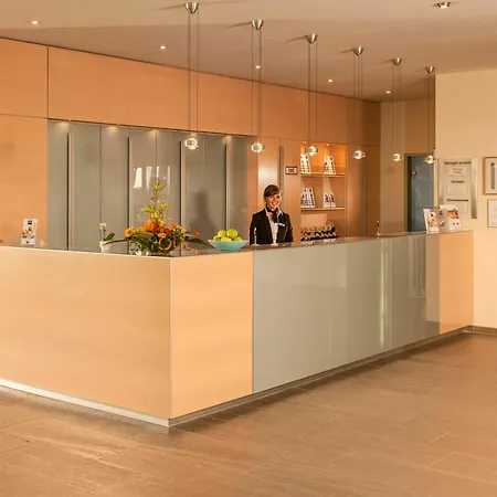 Essential By Dorint Berlin-adlershof