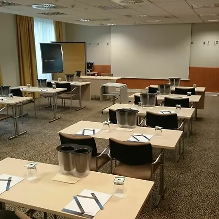 Novotel Mitte 4*