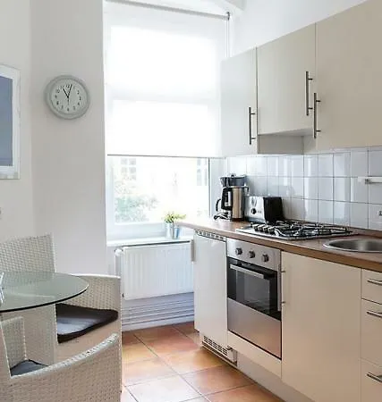 Novalis Str Mitte Apartment