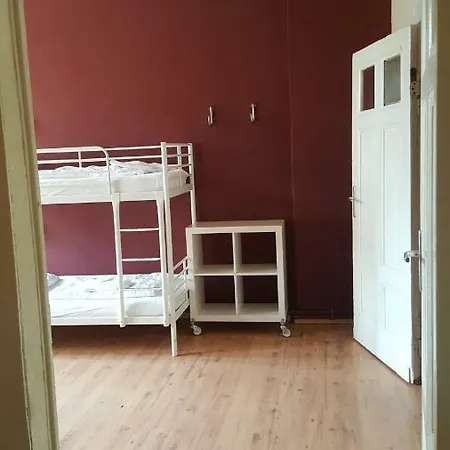 Flow Hostel *