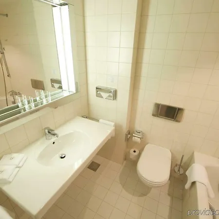 Hotel City-west By Ihg Berlín