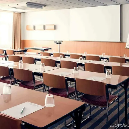 Mercure Airport Tegel Отель Берлин