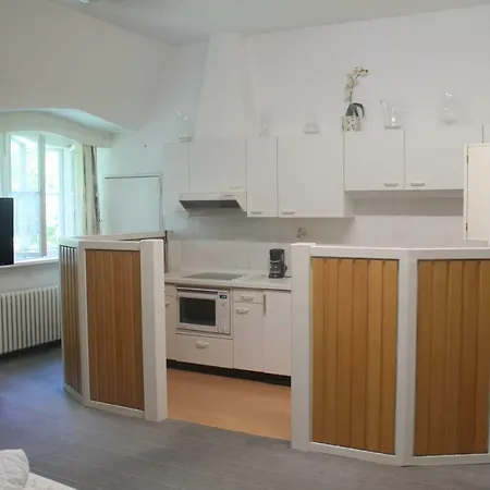 Gaestehaus Der Polizei Zajazd 3*