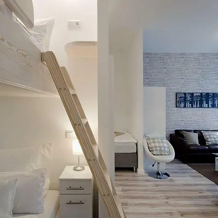 Apartment Familienstudio 27 *