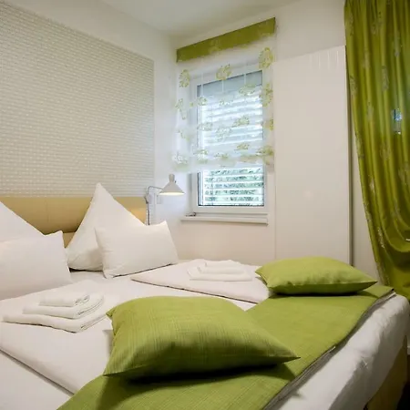 Am Schmeding Apartment *
