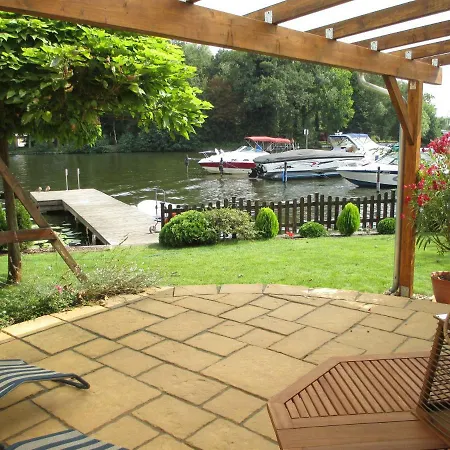 Rohrwallinsel Koepenick Holiday home Berlin