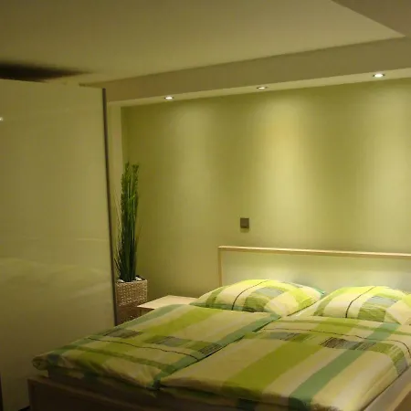 Rohrwallinsel Koepenick Holiday home *