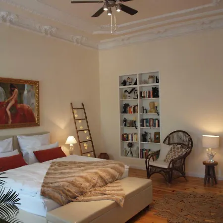 Naehe Hauptbahnhof Apartment *