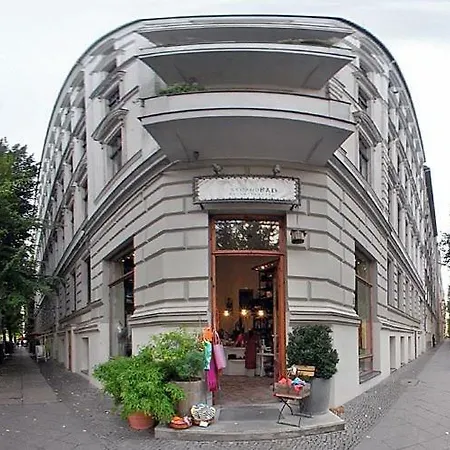 Schones 2-zimmer-apartment In Kollwitzplatz-nahe *