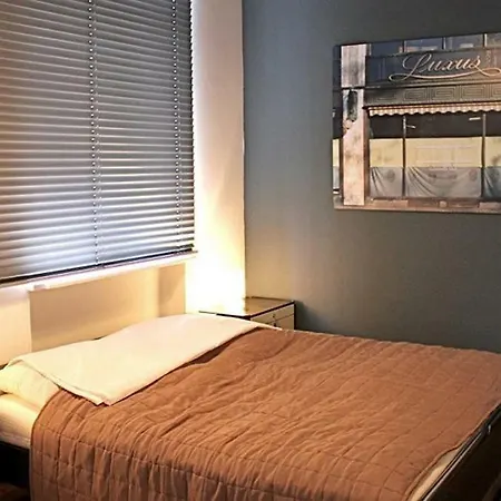 Apartment City Apartment *