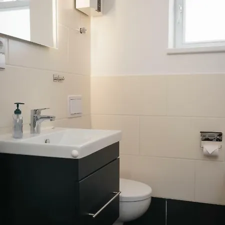 Apartment Ferienwohnung Berlin *