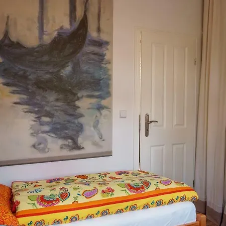 Ferienwohnung Berlin Apartment *