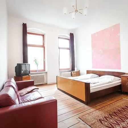 3 Bedroom Apartment