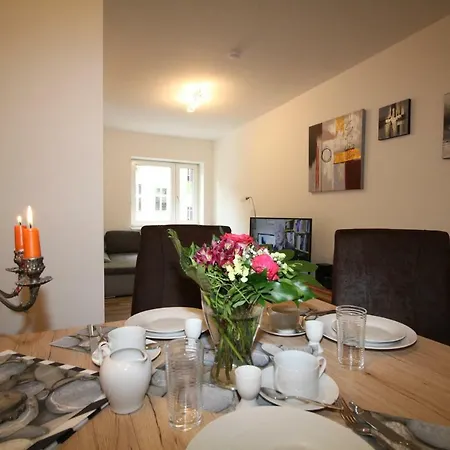 Tempelhof Aparthotel *
