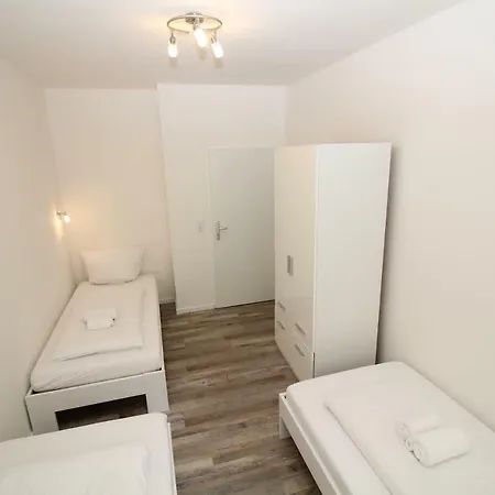 Tempelhof Aparthotel *