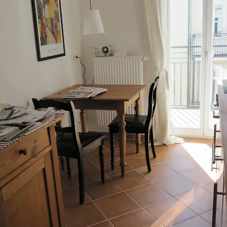 Prenzlauer Berg Apartment *