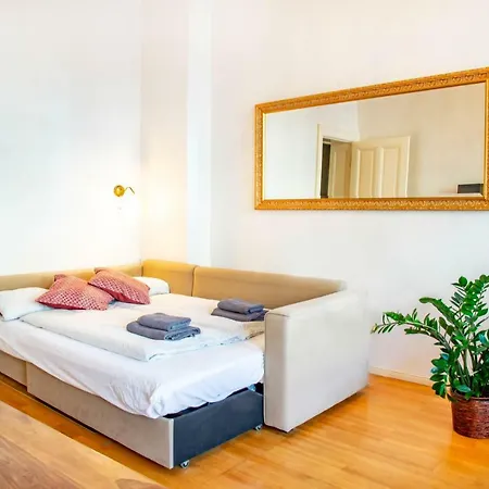 Apartment Winsstr. 68 *