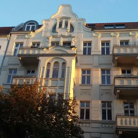 Lichtdurchflutetes Prenzlauerberg *