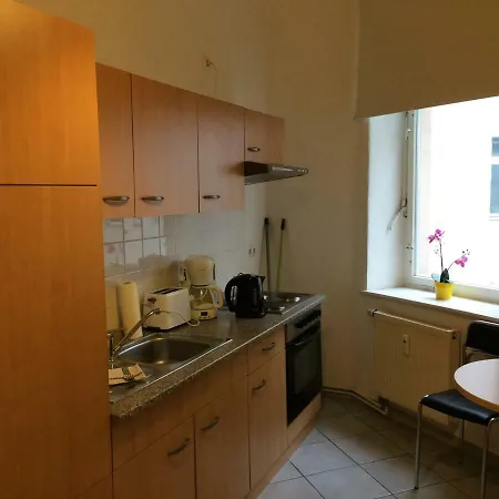Schicke Und Gunstige Ferienwohnung Im Prenzlauer Berg Apartment *
