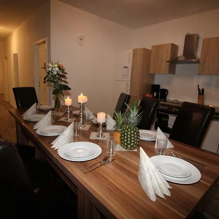 Tempelhof Aparthotel *