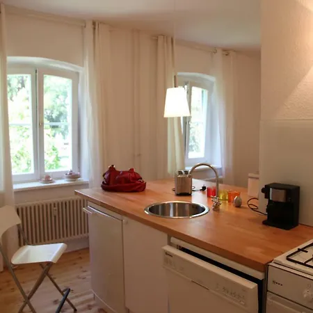 Sophie-charlotte Apartment *
