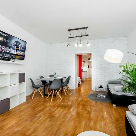 Dr Apartment *