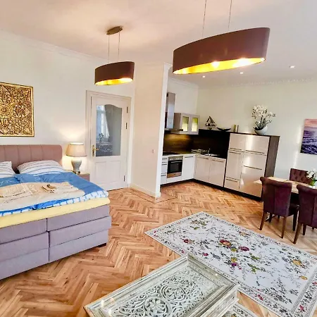 Mediterrane Luxusferienwohnung 4, Berlin-koepenick, Am Mueggelsee Apartment