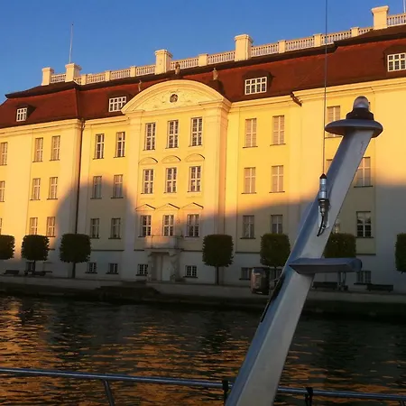 Apartment Mediterrane Luxusferienwohnung 4, Berlin-koepenick, Am Mueggelsee